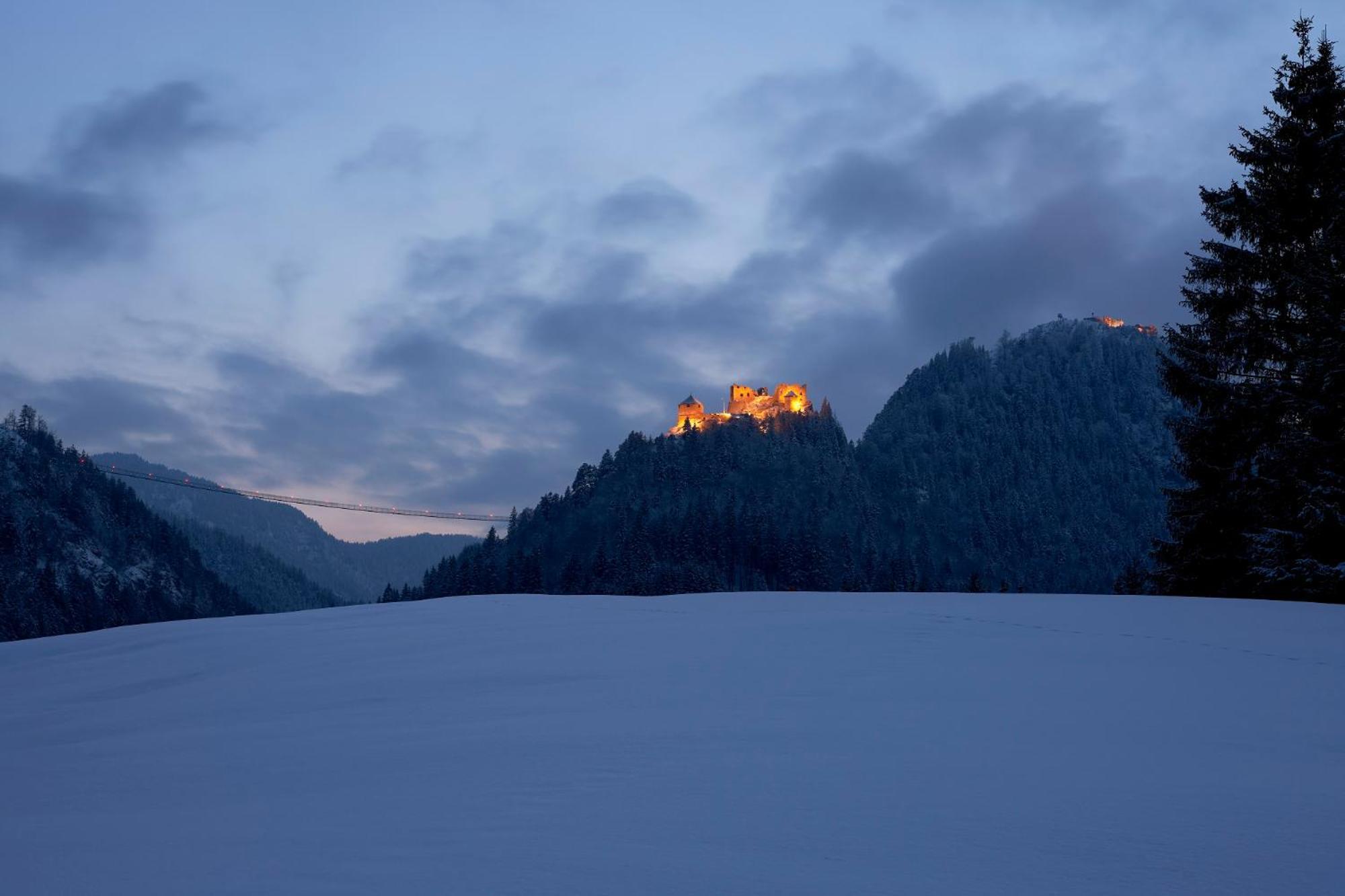 Hahnenkamm Hostel Reutte Εξωτερικό φωτογραφία